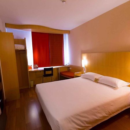 ไอบิส เชนหยาง ตีซิ Hotel เสิ่นหยาง ภายนอก รูปภาพ
