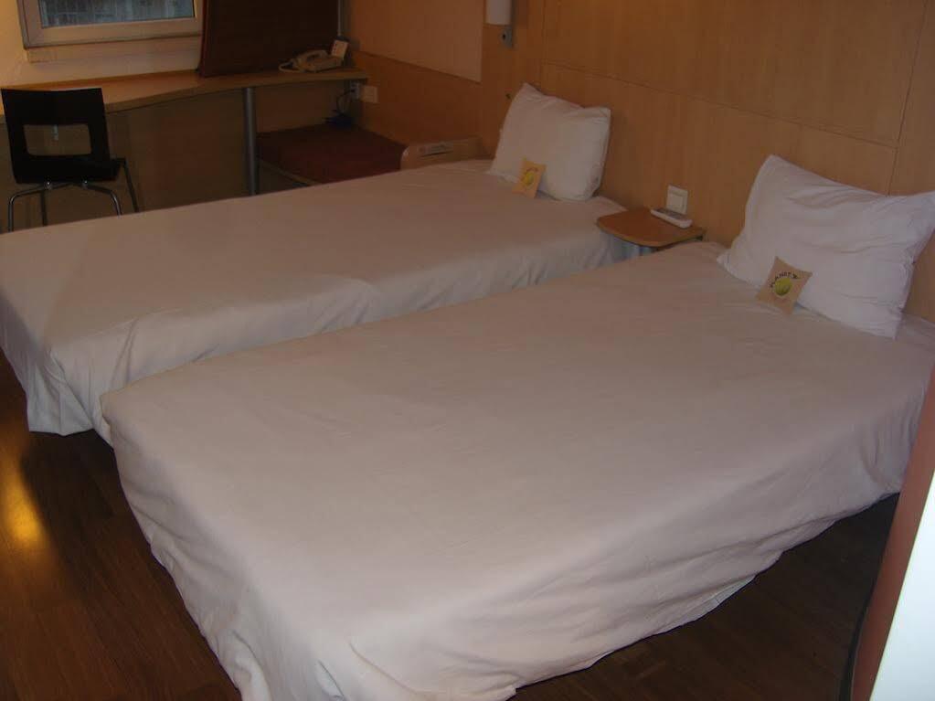 ไอบิส เชนหยาง ตีซิ Hotel เสิ่นหยาง ภายนอก รูปภาพ