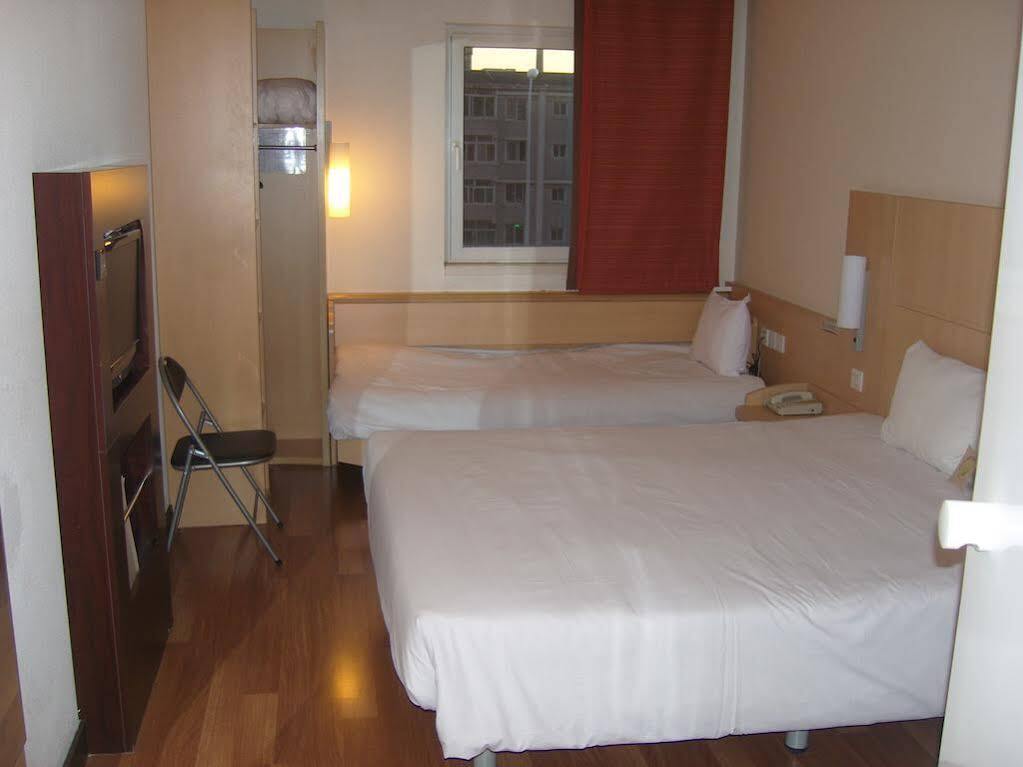 ไอบิส เชนหยาง ตีซิ Hotel เสิ่นหยาง ภายนอก รูปภาพ